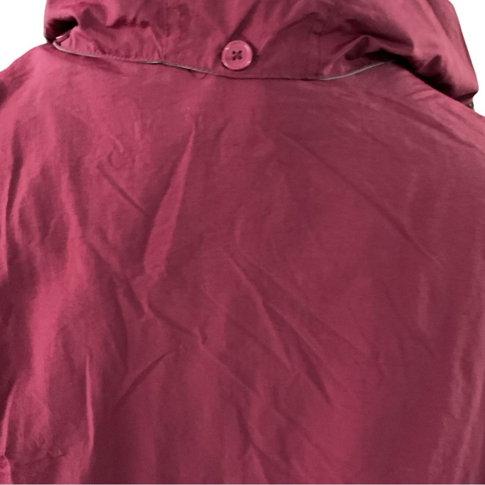 🦄 NWOT Stylish Women's Maroon & Gray Raincoat P:31” L:34” (Sz 30/32 3X) - Picture 5 of 6